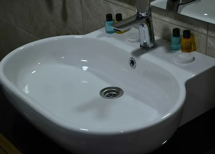 Alya Teras 酒店 2*